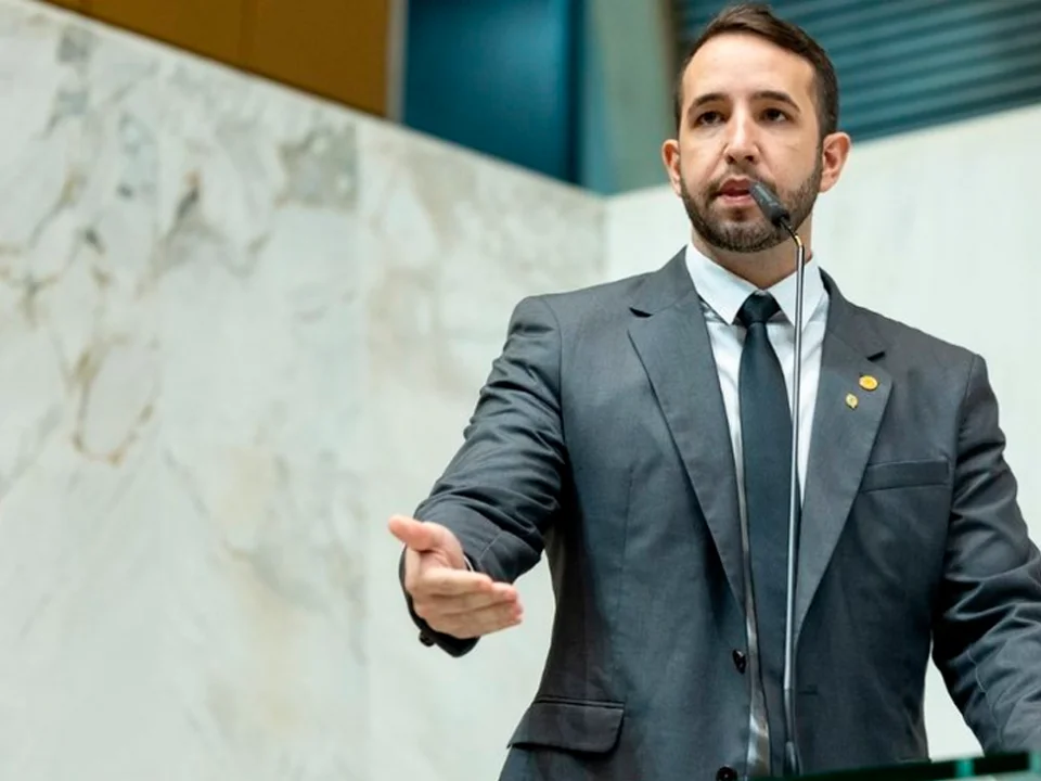 Escolas Cívico Militares, projeto do Deputado Tenente Coimbra avança em Pirassununga e no estado