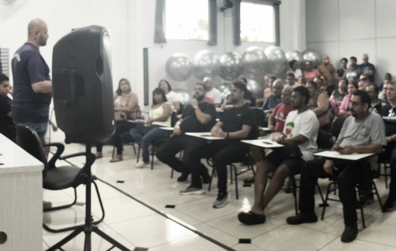 Servidores rejeitam proposta da Prefeitura de Pirassununga para dissídio de 2026