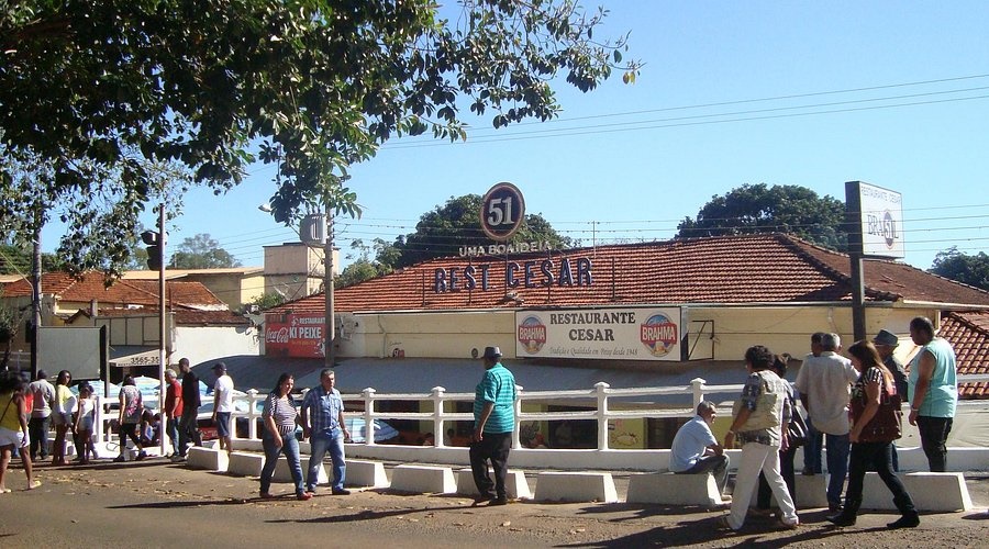 Justiça mantém suspensão de desocupação de restaurantes em Cachoeira de Emas