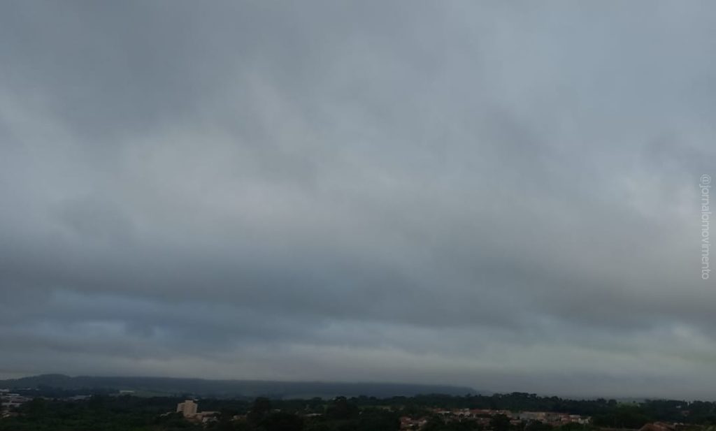 Semana terá chuva e temperaturas amenas em Pirassununga; veja a previsão dos próximos dias