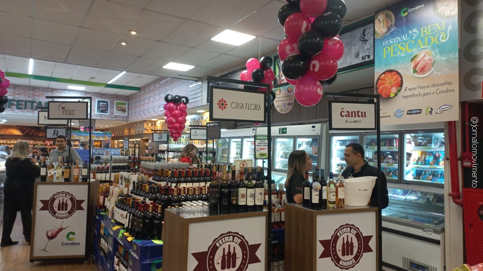 Feira do Vinho continua neste sábado em Pirassununga com degustações, descontos e experiências gastronômicas