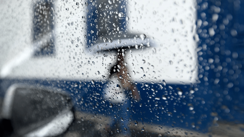 Fim do tempo seco? Chuva volta à previsão e pode mudar o domingo em cidades da região