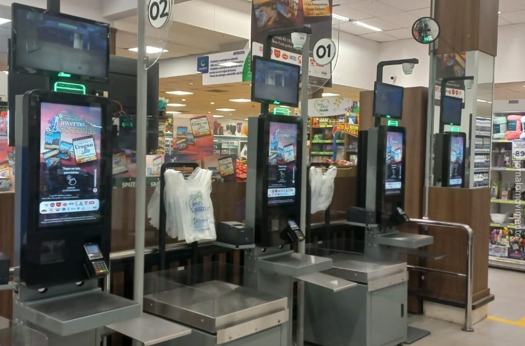 Covabra inaugura self-checkout em Pirassununga e clientes já podem fazer compras sem passar pelo caixa