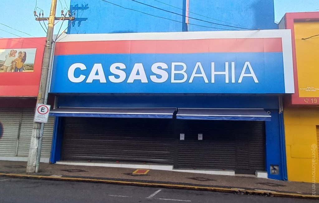 Justiça mantém reintegração de 1.900 demitidos das Casas Bahia; veja o que acontece agora