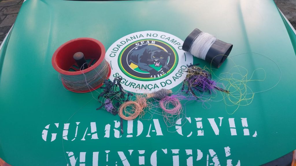 Guarda Civil autua três pessoas por uso de linha chilena e cerol durante soltura de pipas em Pirassununga