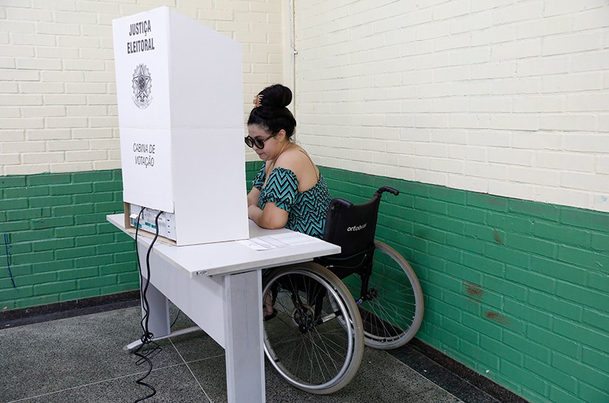 Eleições 2026: Eleitores da região com deficiência terão transporte gratuito para votar; saiba como pedir