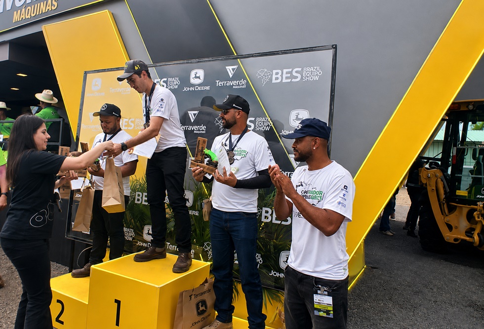 Operador de Porto Ferreira vence Campeonato Regional da Brazil Equipo Show