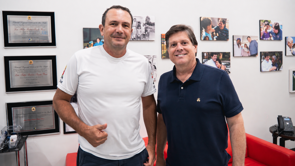 Ao lado do vice de Tarcísio, Baleia Rossi e Wallace fazem evento político em Pirassununga
