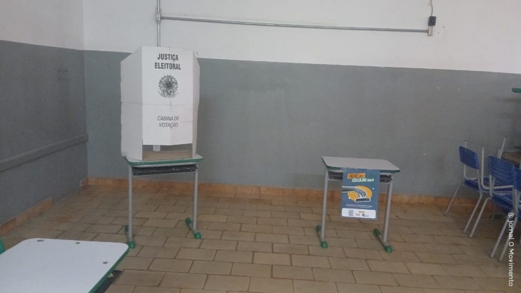 Escola René Albers prepara urnas para o segundo turno das eleições em Pirassununga