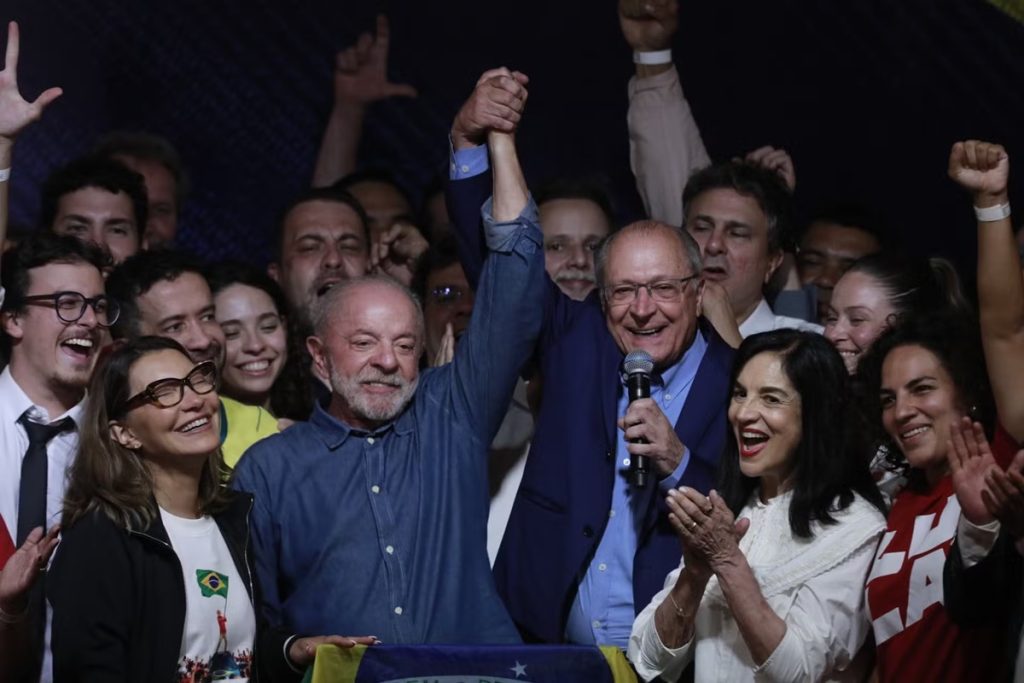 Lula vence a eleição presidencial de 2026 e amplia votação em Pirassununga
