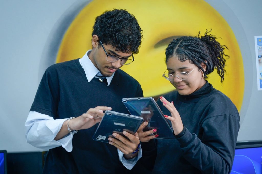 Educação vai entregar 2.090 tablets a escolas estaduais da região de Pirassununga